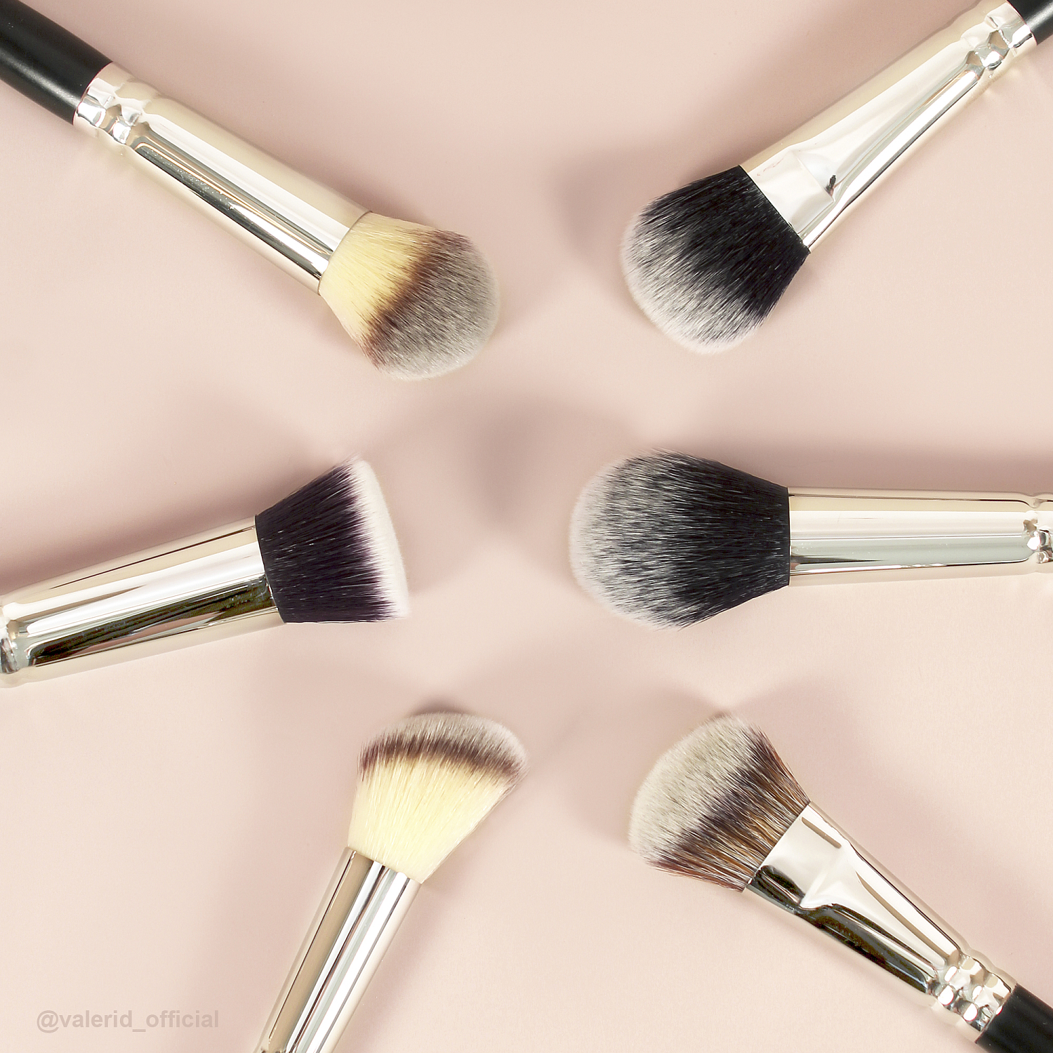 ТОП КИСТЕЙ для тона