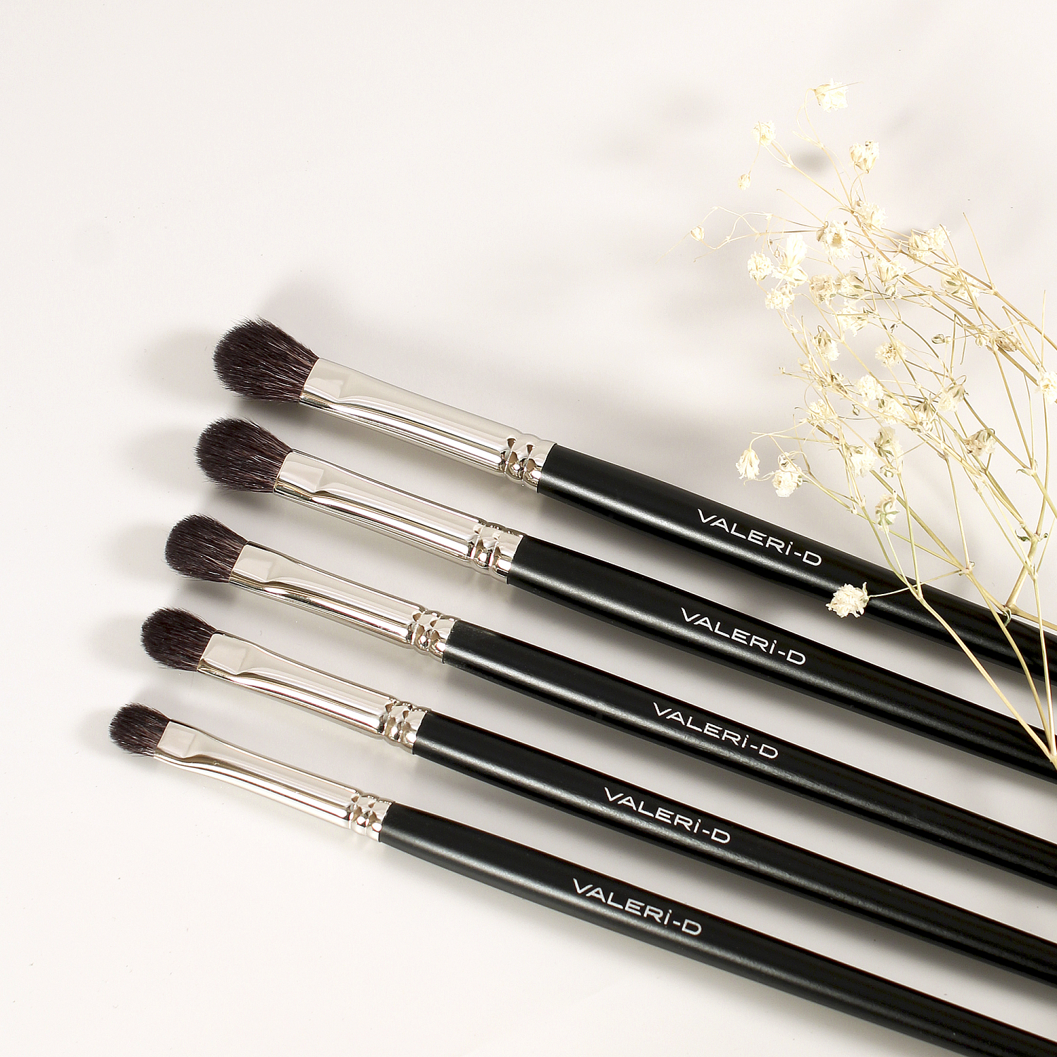 Кисти для теней из волоса козы